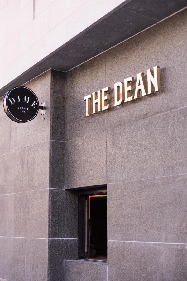 The Dean Galway 호텔 외부 사진